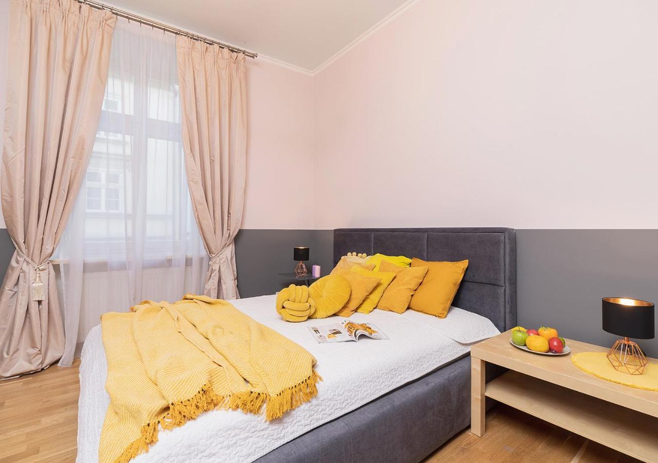 Around Market Square Apartments คราคูฟ ห้อง รูปภาพ