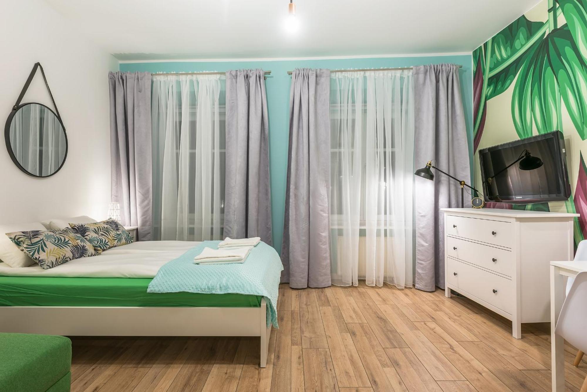 Around Market Square Apartments คราคูฟ ภายนอก รูปภาพ