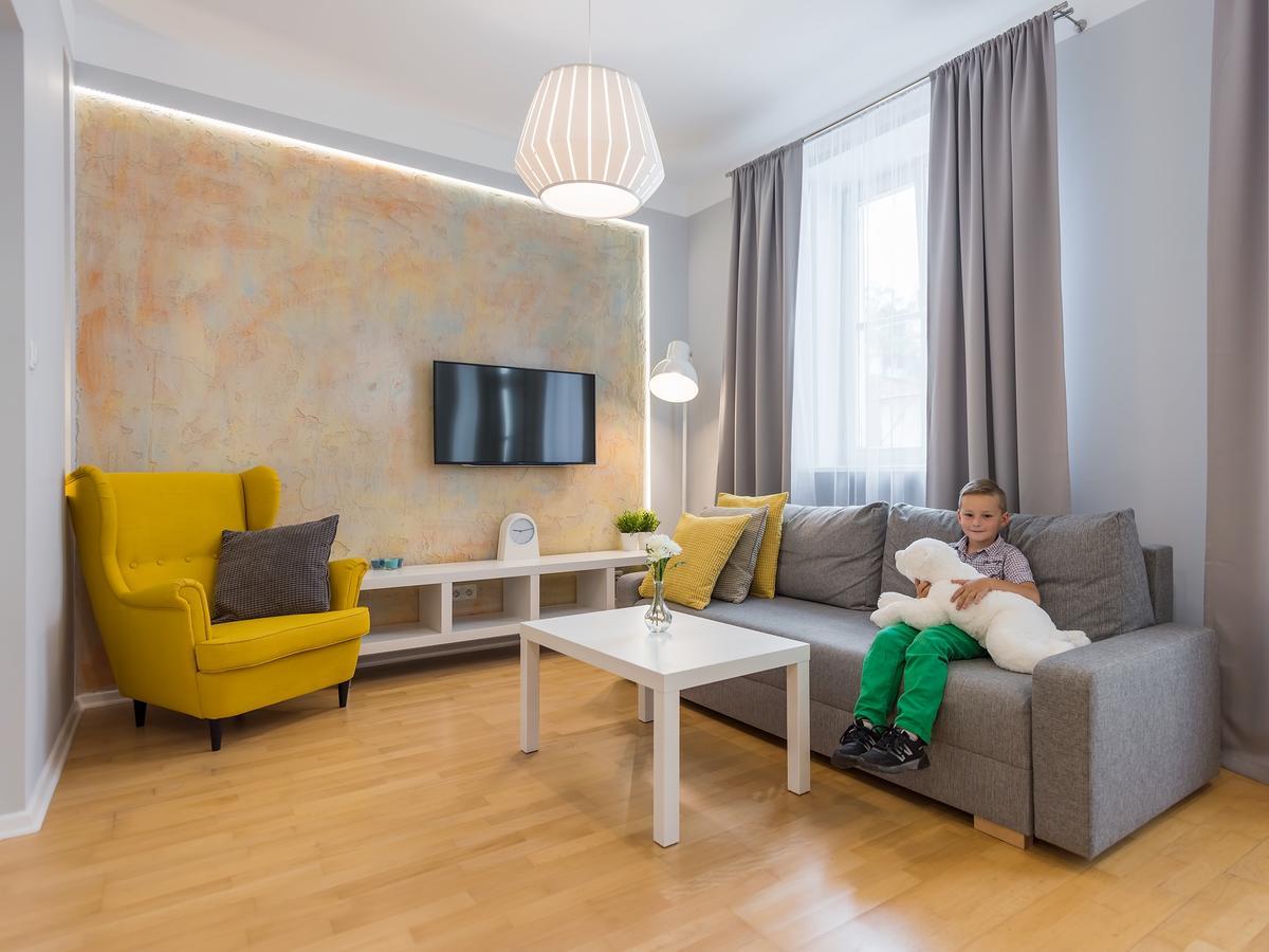 Around Market Square Apartments คราคูฟ ภายนอก รูปภาพ